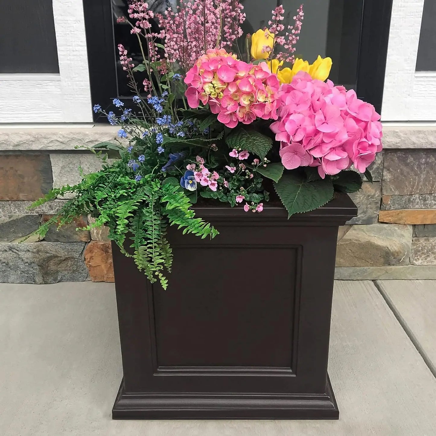 20-Inch Indoor/ Outdoor Planter, 2 Colors